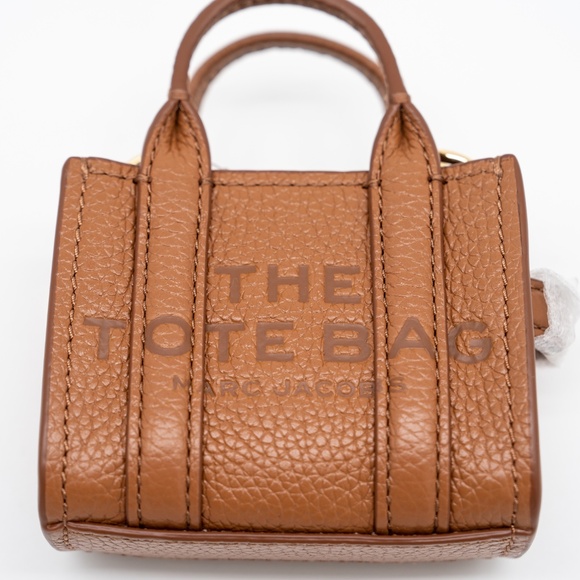 Marc Jacobs Nano Tote Crossbody Chain Brown - Picture 8 of 10